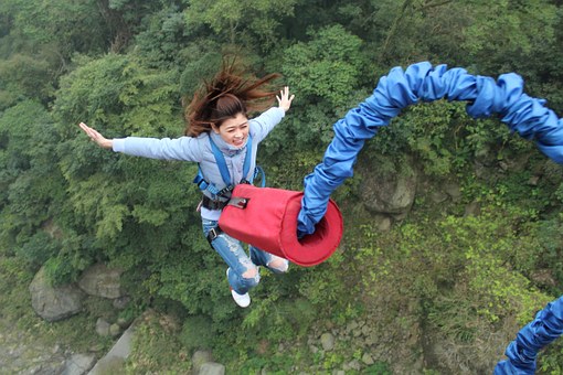 6 best bungee jumping spots in india