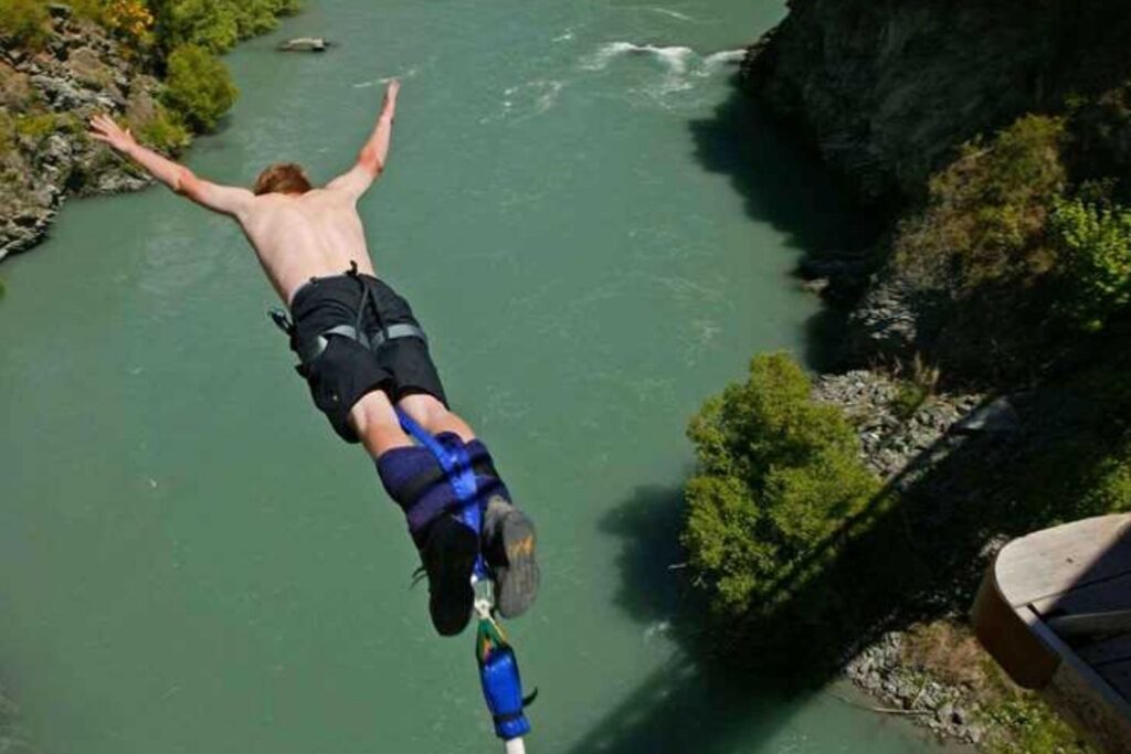 6 best bungee jumping spots in india